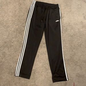 Wind pants